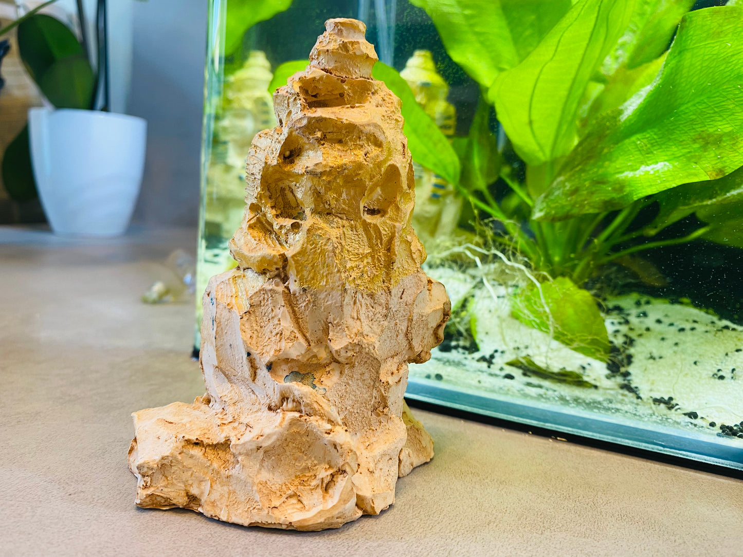 Ägyptische Skulptur – Mystische Dekoration für Ihr Aquarium