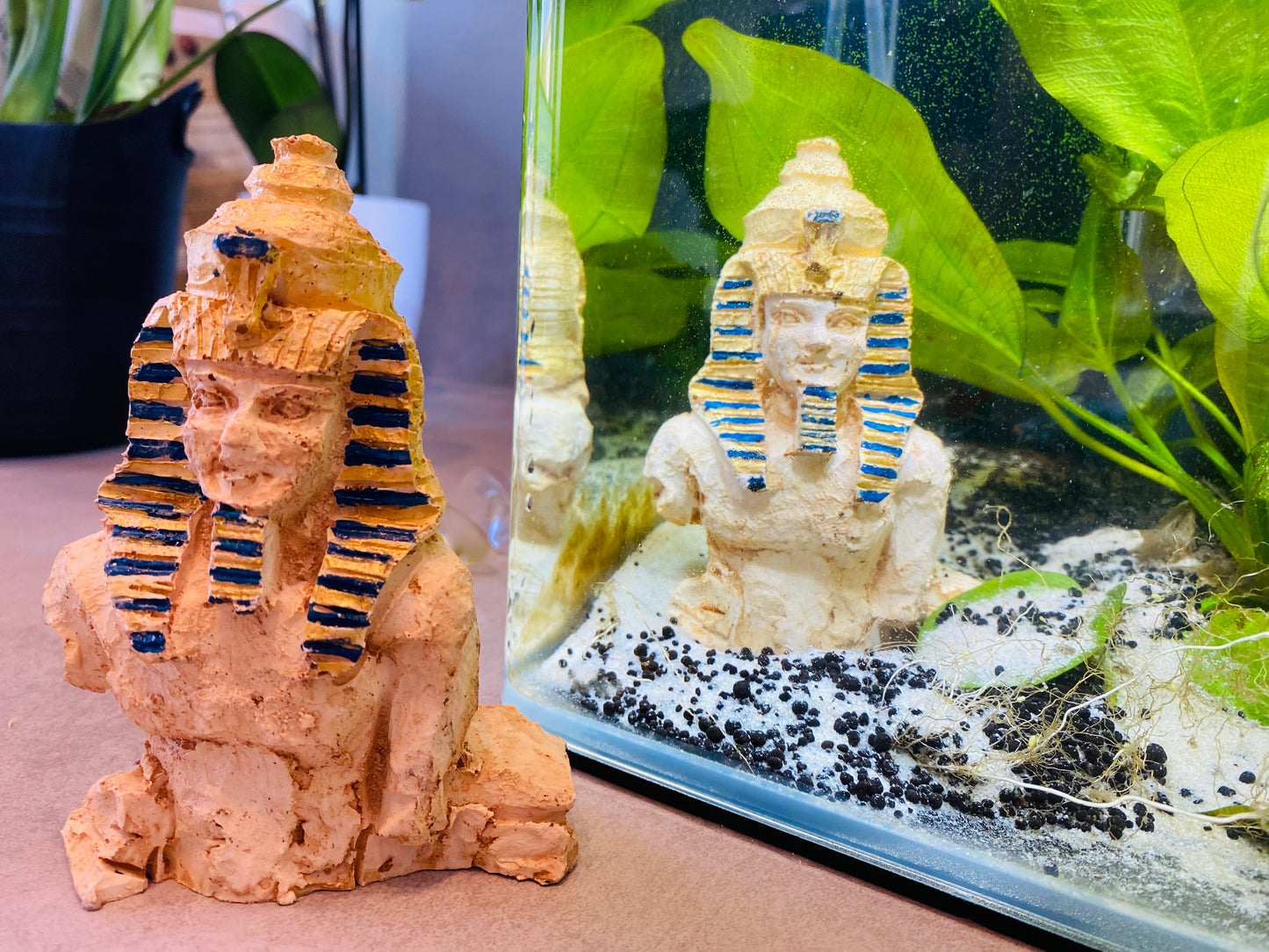 Ägyptische Skulptur – Mystische Dekoration für Ihr Aquarium